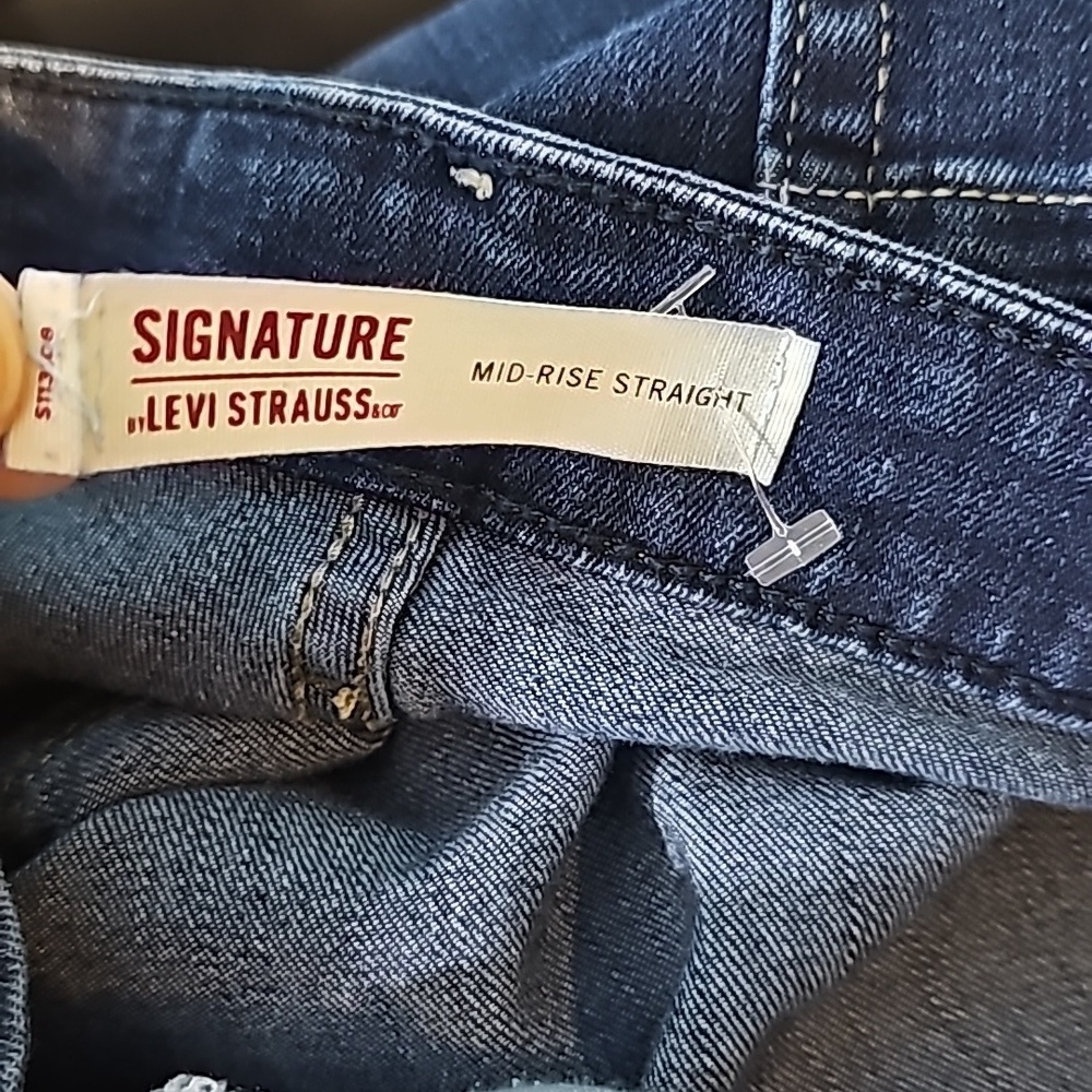 Signature Levi Strauss Size 18L Blue Women's Jeans Mid-Rise Straight - Picture 4 of 6